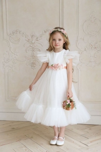 دامن تور با لبه چین‌دار و نیم‌تنه ساتن