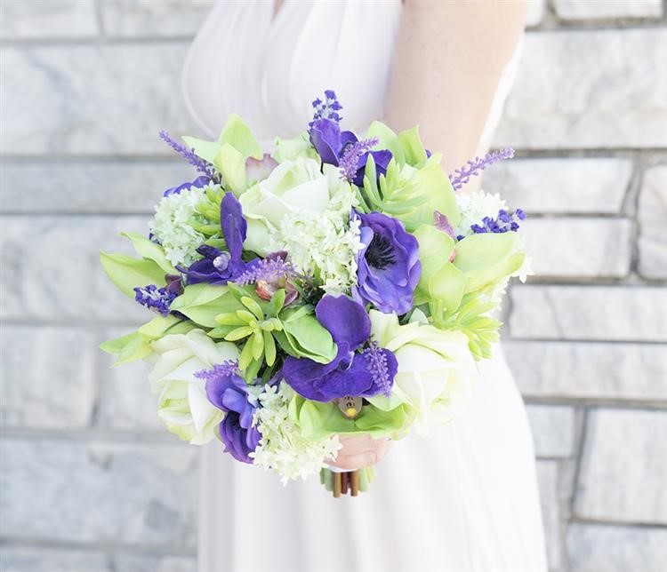 دسته گل عقد برای فصل بهار